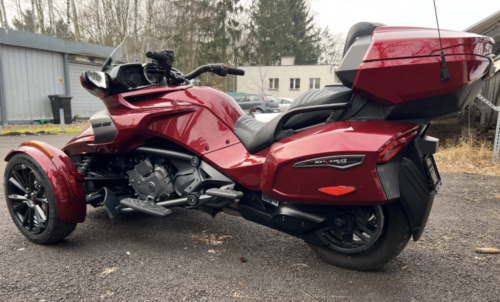 Can-Am Spyder F3 Limited 2018 - obrazek 2