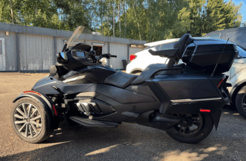 Can-Am Spyder RT Sea to Sky 2022 granatowy mat - obrazek 8