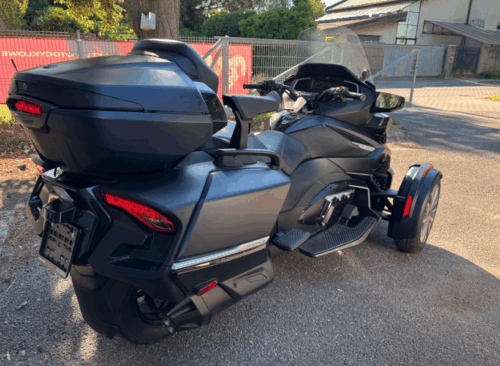 Can-Am Spyder RT Sea to Sky 2022 granatowy mat - obrazek 7