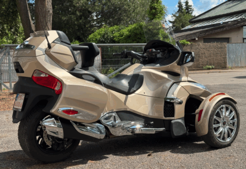 Can-Am Spyder RT Limited 2017 złoty metalik - obrazek 4