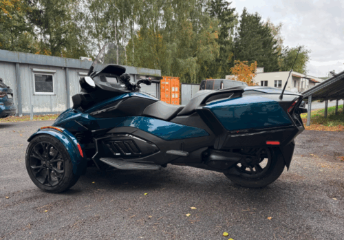 Can-Am Spyder RT 2022 granatowy metalic - obrazek 5