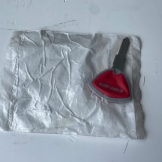 13645270033